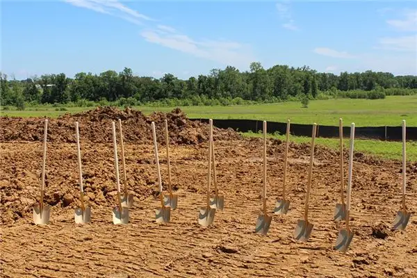 Dream Interpretation of Groundbreaking Ceremony - NuvoraDream-DreamDecode