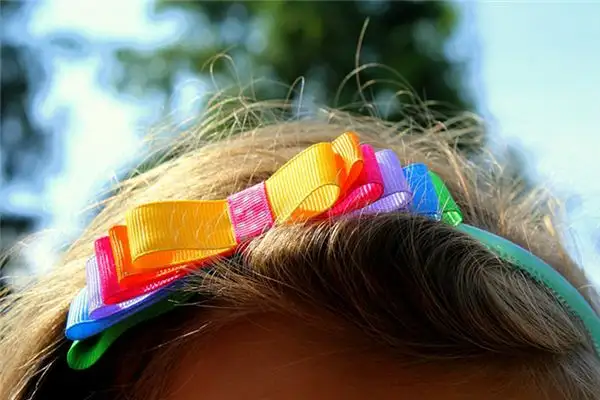 Dream Hair Clip Meaning - NuvoraDream-DreamDecode