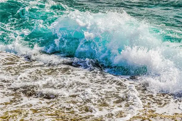 Dream Interpretation of Rising Tide in the Ocean at NuvoraDream-DreamDecode