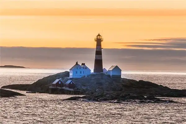 Dream Interpretation of Islands - NuvoraDream-DreamDecode