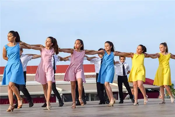 Dream Interpretation Dancing in Your Dream Meaning and Symbolism-DreamDecode