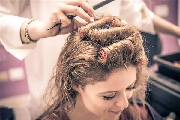 Dream Interpretation of Someone Changing Hairstyle in Your Dream - NuvoraDream-DreamDecode