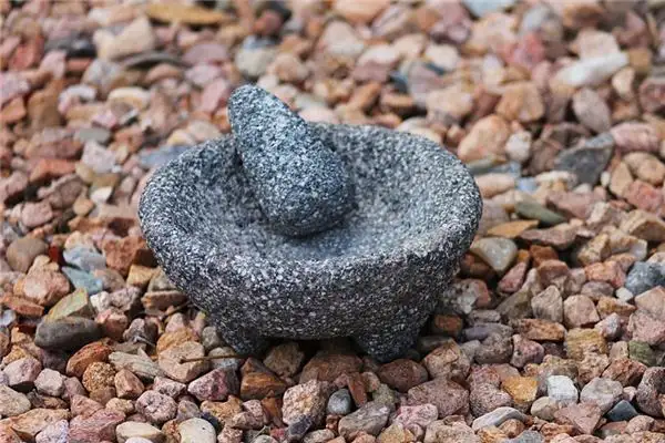 Dream Interpretation of Water in a Mortar - NuvoraDream-DreamDecode