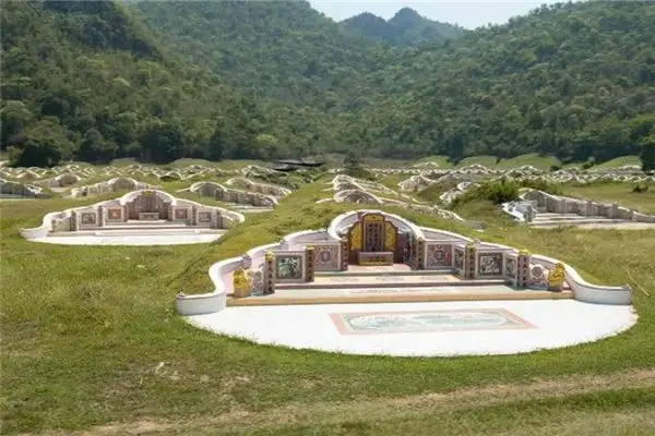 Dreaming of Sleeping in a Grave Interpretation at NuvoraDream-DreamDecode