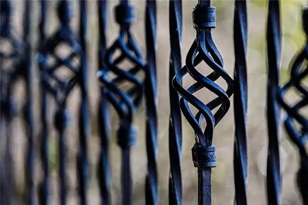 Dreaming of Iron Fences Meaning and Interpretation - NuvoraDream-DreamDecode