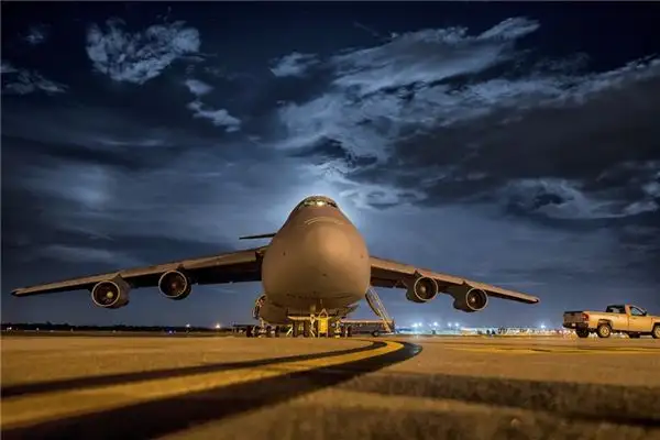 Dream Interpretation of Fixing an Airplane - NuvoraDream-DreamDecode
