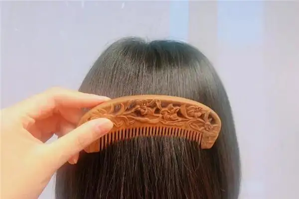 Dream Interpretation of Someone Combing Your Hair - NuvoraDream-DreamDecode